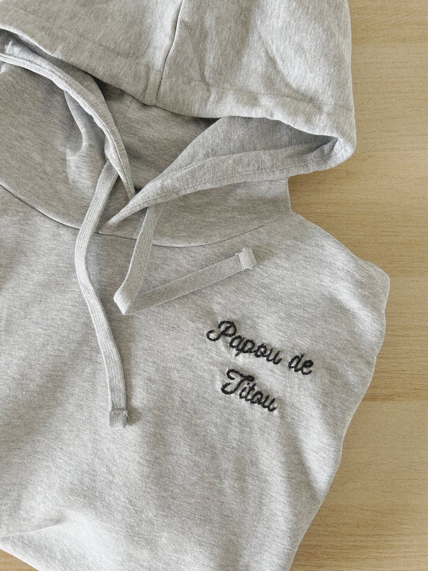 Sweat-shirt brodé