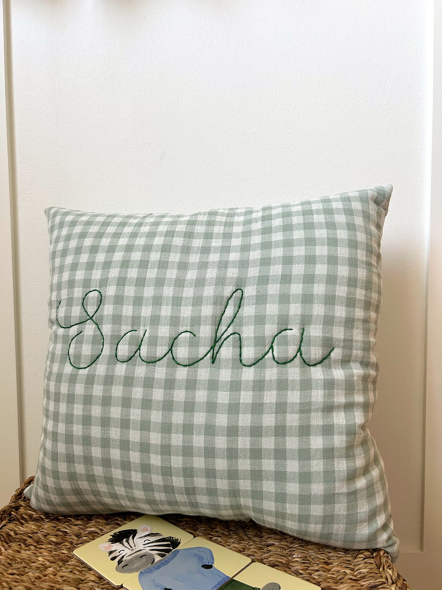 cadeau bébé personnalisé brodé avec prénom