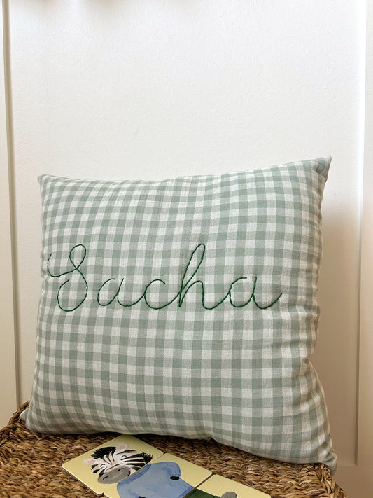 cadeau bébé personnalisé brodé avec prénom