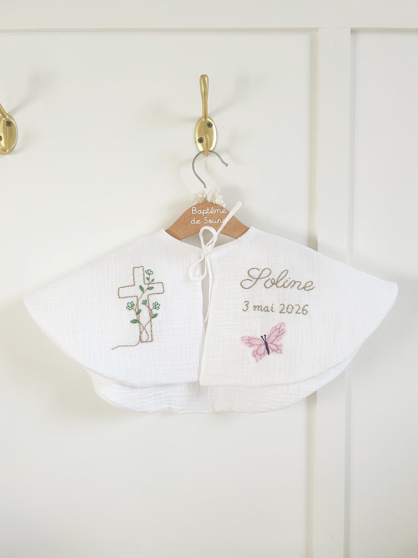 Cape de baptême enfant brodée
