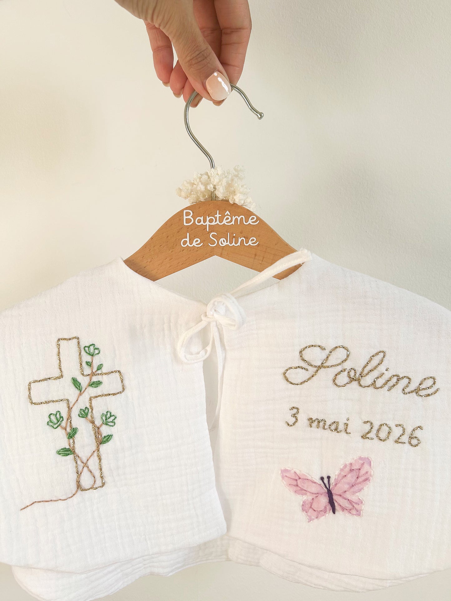 Cape de baptême enfant brodée
