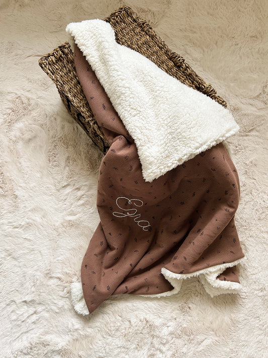 cadeau bébé personnalisé brodé avec prénom