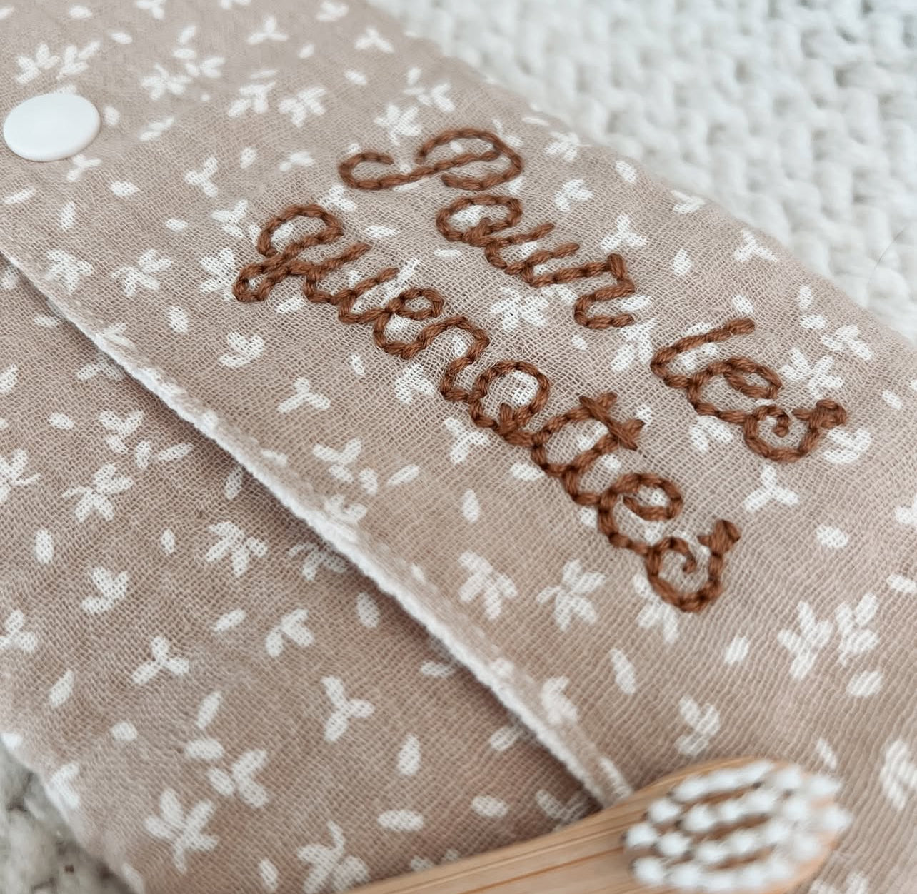 Pochette brosse à dents et dentifrice