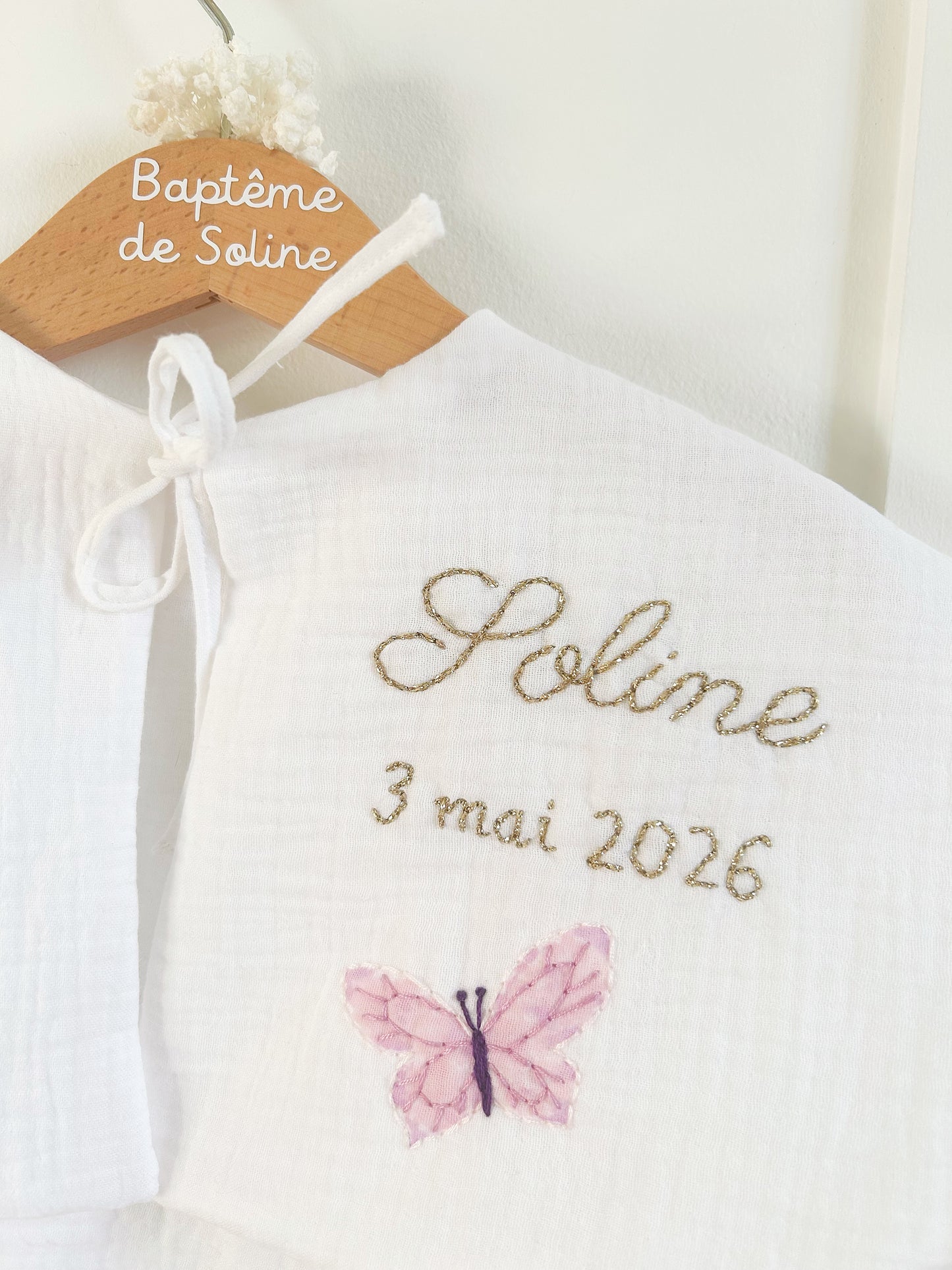 Cape de baptême enfant brodée