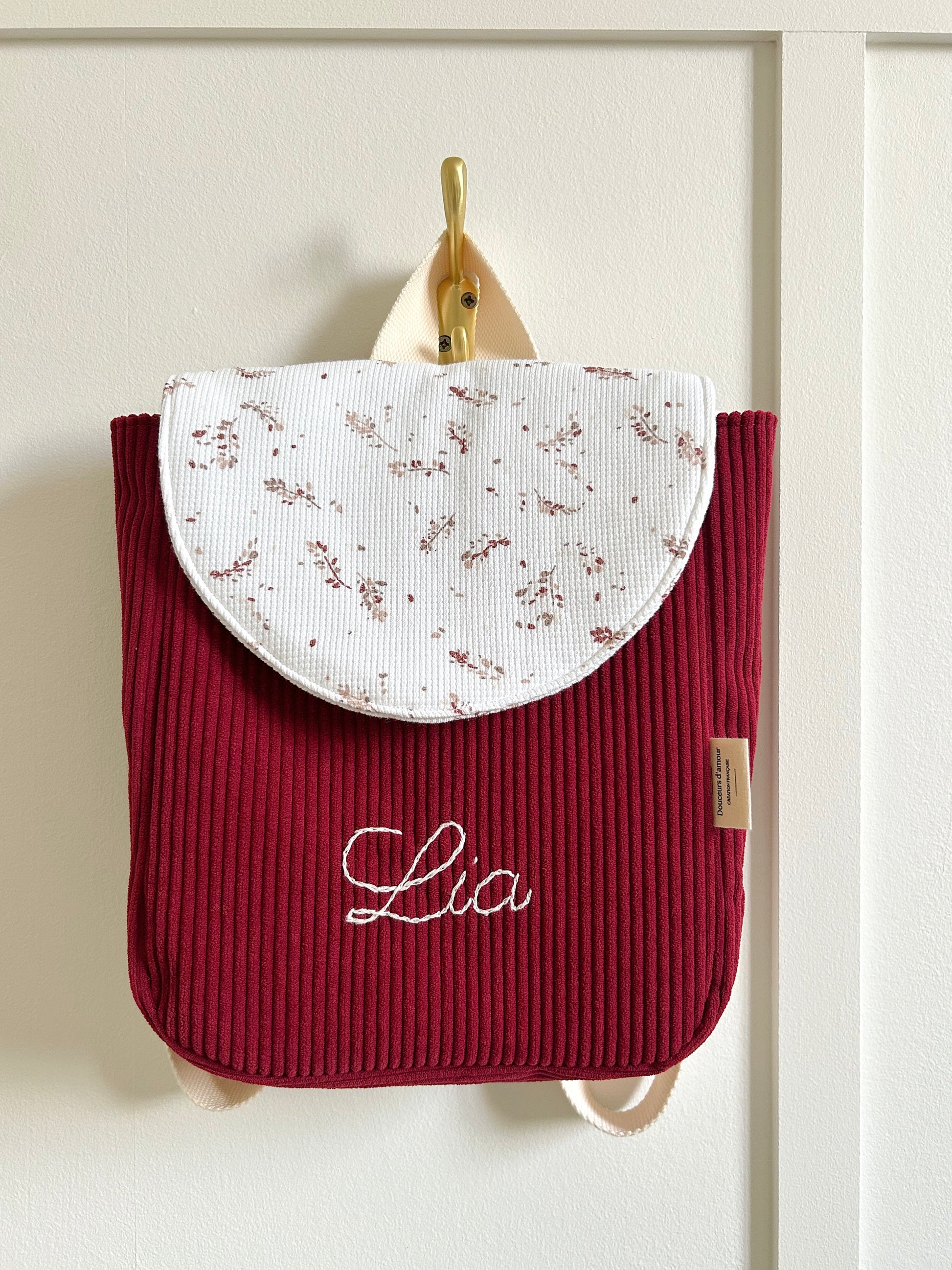 Sac maternelle avec prénom en broderie adorable pour la rentrée en maternelle ou primaire 